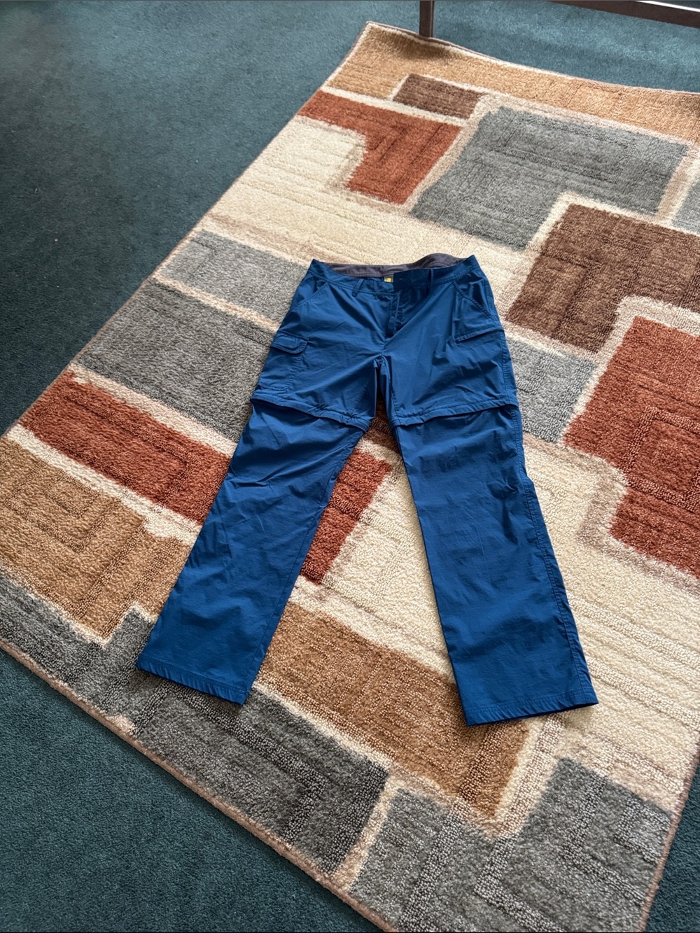 Solstice Women's Royal Blue Convertible Cargo Joggers